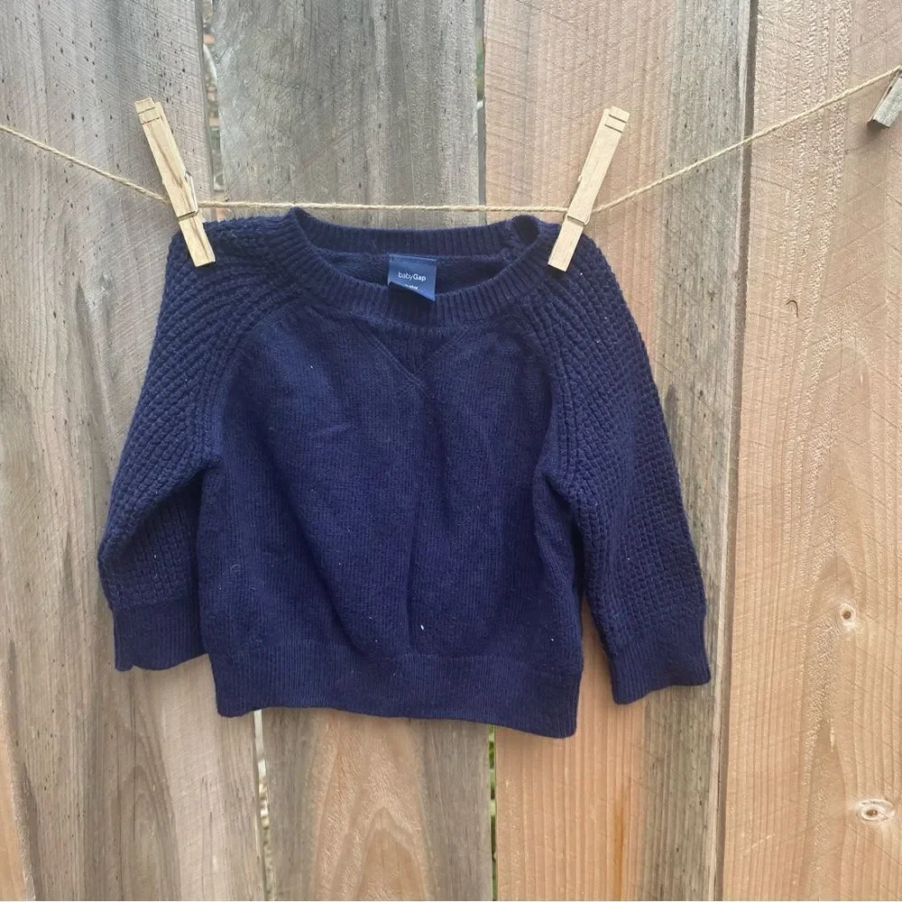 Baby gap dark blue knit sweater size 3-6 months